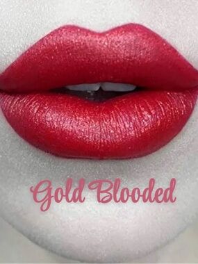 *REASONABLE OFFERS” Studded “KAT VON D” GOLD BLOODED-Shimmery Scarlet Lipstick😘